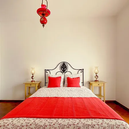 Sweet Chili - With Balcony Near Metro & Airport *