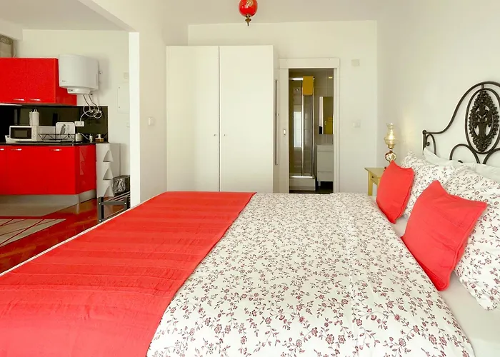 公寓 Sweet Chili - With Balcony Near Metro & Airport *